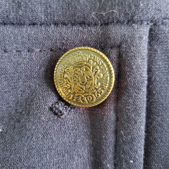 The Limited Navy Style Pencil Skirt w/ Button Embellishments - Size 2 - Picture 4 of 10